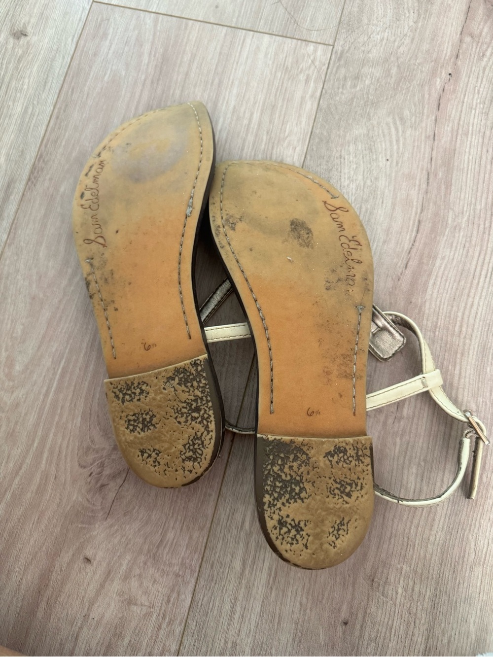 Sam Edelman - Picture 3 of 3